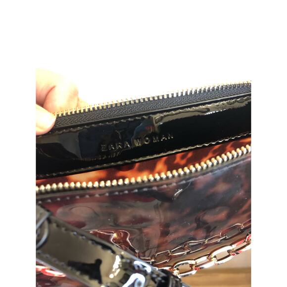 Zara Tortoiseshell Crossbody Bag with Gold Chain - Picture 3 of 11